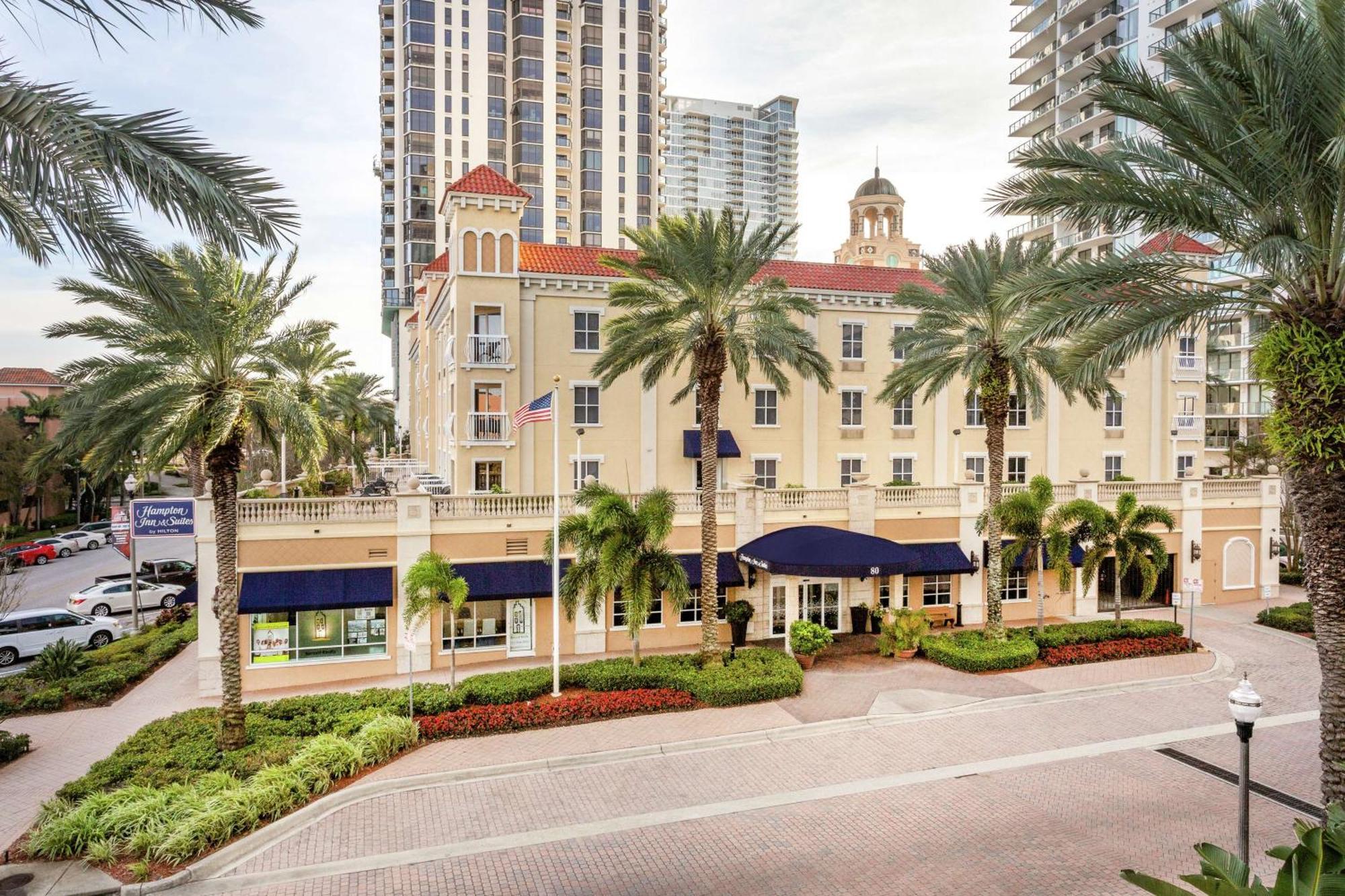 Hampton Inn & Suites St. Petersburg/Downtown Exteriér fotografie
